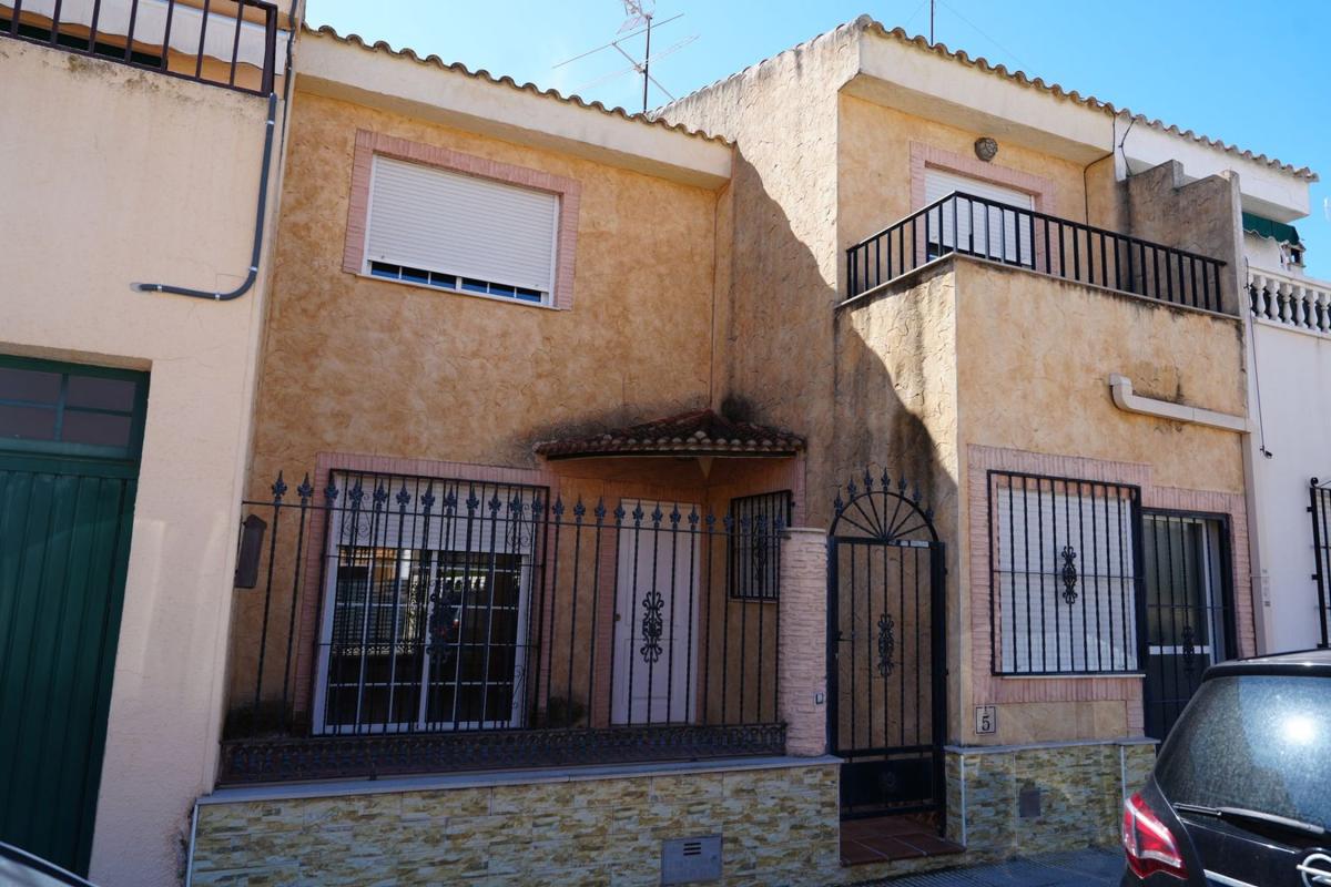 Propiedades en venta y alquiler en España photo 2