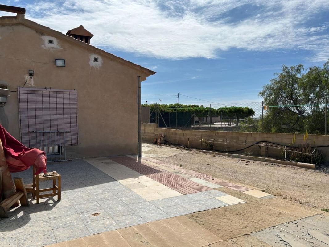 Propiedades en venta y alquiler en España photo 2