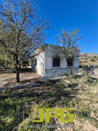 Rustic farm for sale in Finca rústica en Aigües , Aigües thumbnail 3