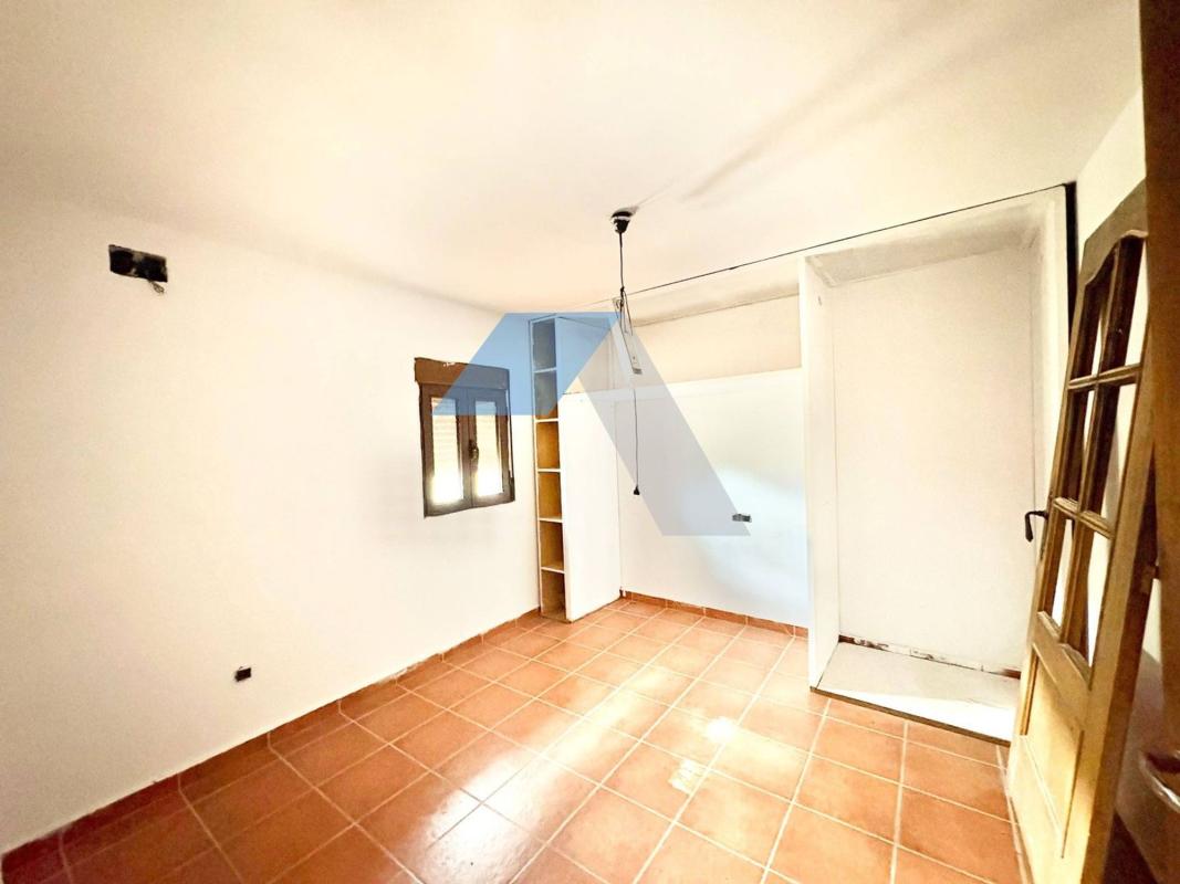 Недвижимость на продажу и в аренду в Испании photo 5