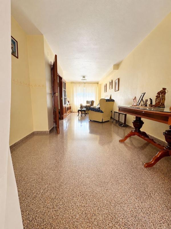 Недвижимость на продажу и в аренду в Испании photo 5