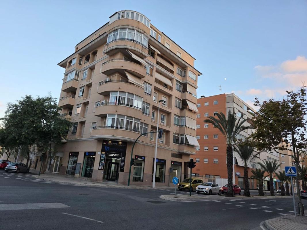 Sprzedaż mieszkania w Piso en Calle Josep Joaquim Landerer, Zona Universidad, Elche / Elx, Elche / Elx
photo 5