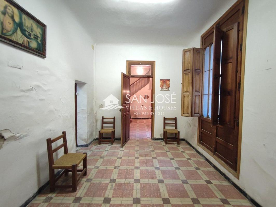 Недвижимость на продажу и в аренду в Испании photo 5