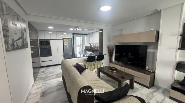 Продажа квартиры на Piso en Calle Fundad i Calzad, Las Trescientas - San Francisco, Elda, Эльда
 photo 1