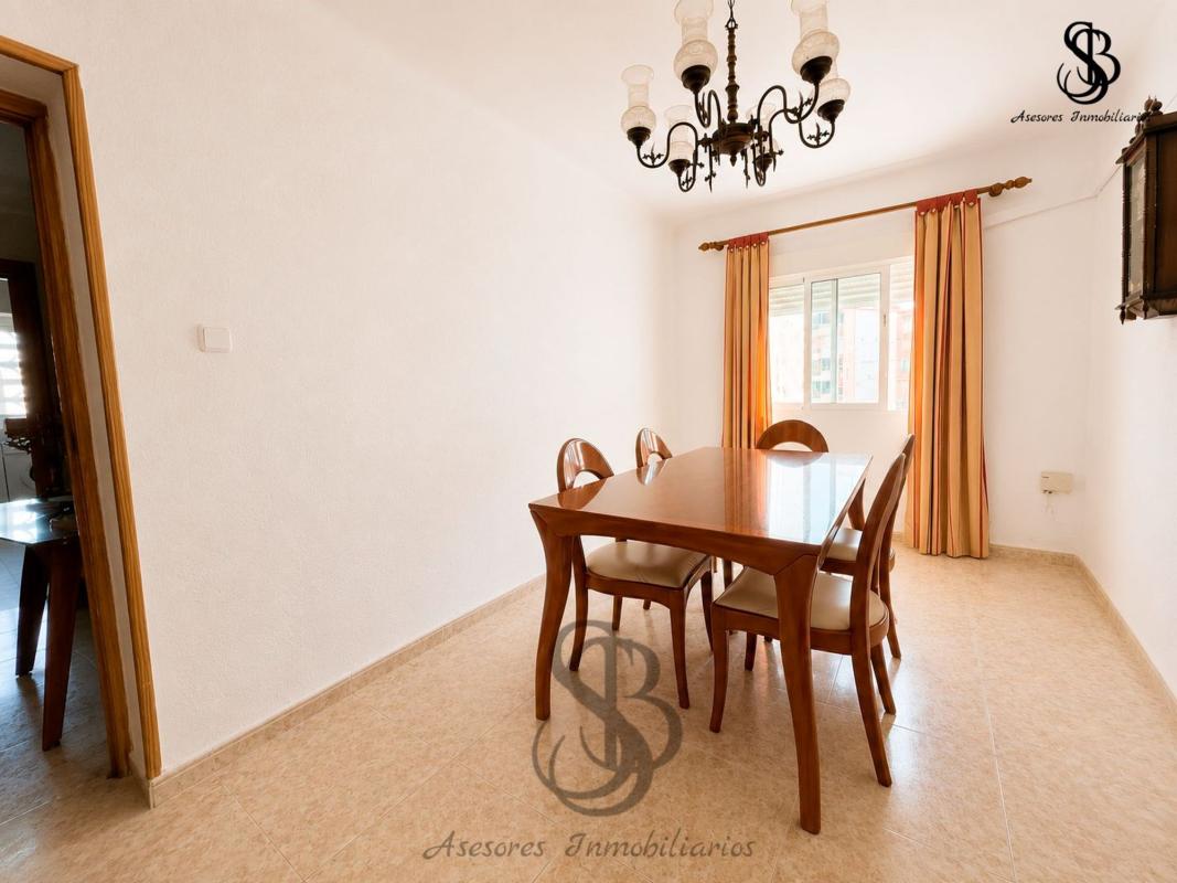 Sale of apartment in Piso en Calle Doctor Claramunt, Virgen del Remedio - Parque lo Morant, Alicante / Alacant, Alicante
photo 5