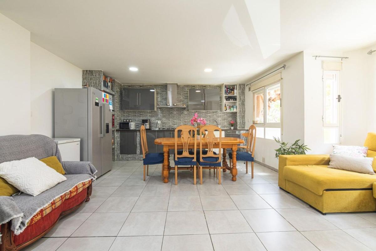 Venta de piso en Piso en Carrús Este, Elche / Elx, Elche / Elx
photo 2