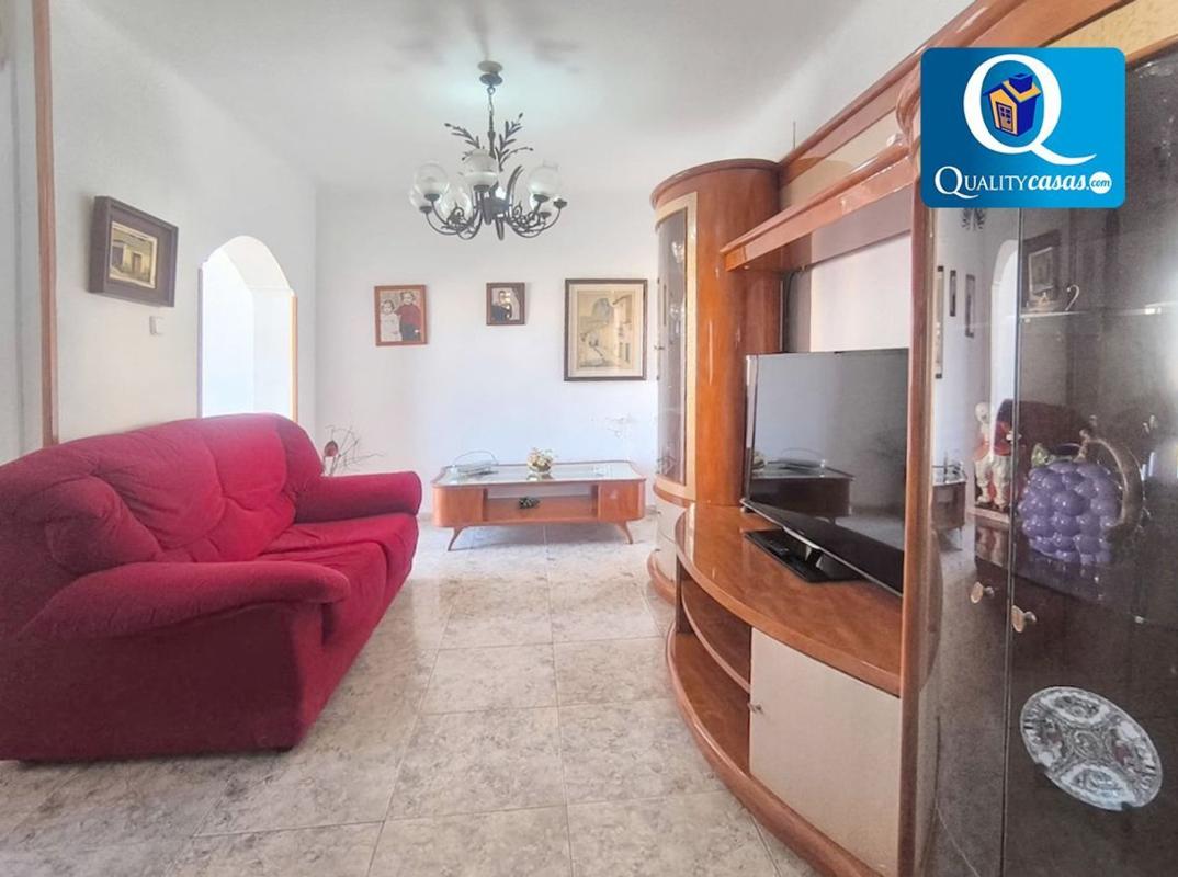 Sale of apartment in Piso en Virgen del Remedio - Parque lo Morant, Alicante / Alacant, Alicante
photo 1
