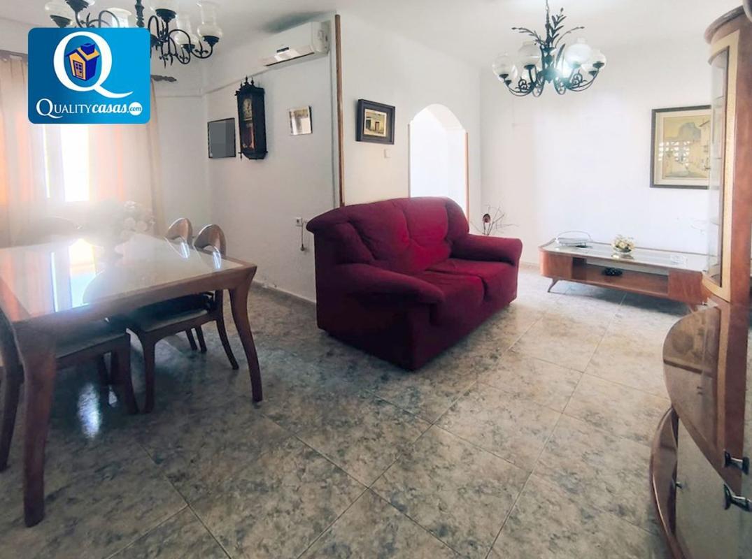 Sale of apartment in Piso en Virgen del Remedio - Parque lo Morant, Alicante / Alacant, Alicante
photo 2