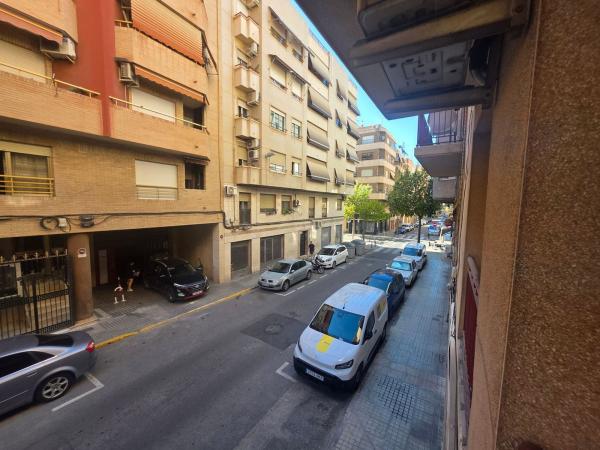 Venta de piso en Piso en Luis Llorente, 23, Pont Nou-Corazón de Jesús, Elche / Elx, Elche / Elx
 photo 1