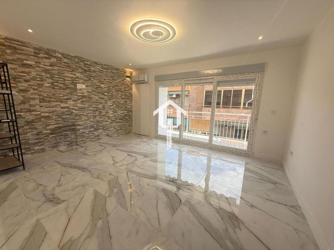 Venta de piso en Piso en Calle d'Algol, Ciudad de Asís, Alicante / Alacant, Alicante / Alacant
photo 5