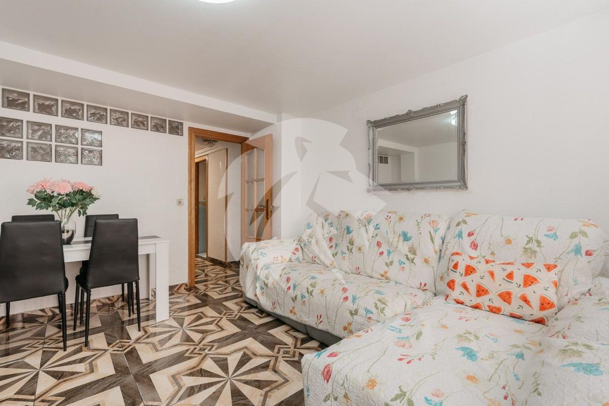 Venta de piso en Piso en Calle General Elizaicin, Carolinas Bajas, Alicante / Alacant, Alicante / Alacant
photo 5
