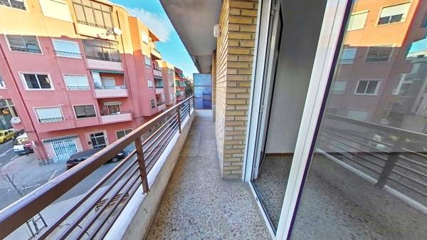 Venta de piso en Piso en La Florida, Alicante / Alacant, Alicante / Alacant
thumbnail 2