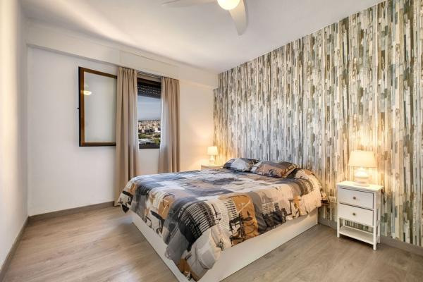 Sale of flat in Piso en Calle Pintor Pedro Camacho, Ciudad Elegida, Alicante / Alacant, Alicante
photo 1