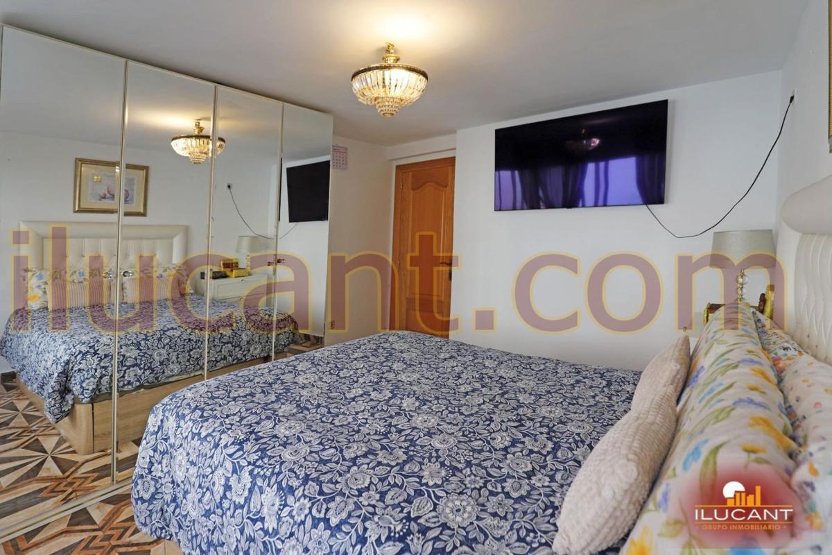 Продажа квартиры на Piso en Carolinas Bajas, Alicante / Alacant, Аликанте / Алакант
 photo 4