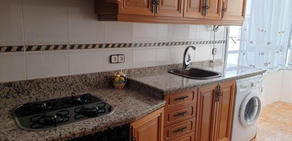 Venta de piso en Piso en Alipark, Alicante / Alacant, Alicante / Alacant
photo 1