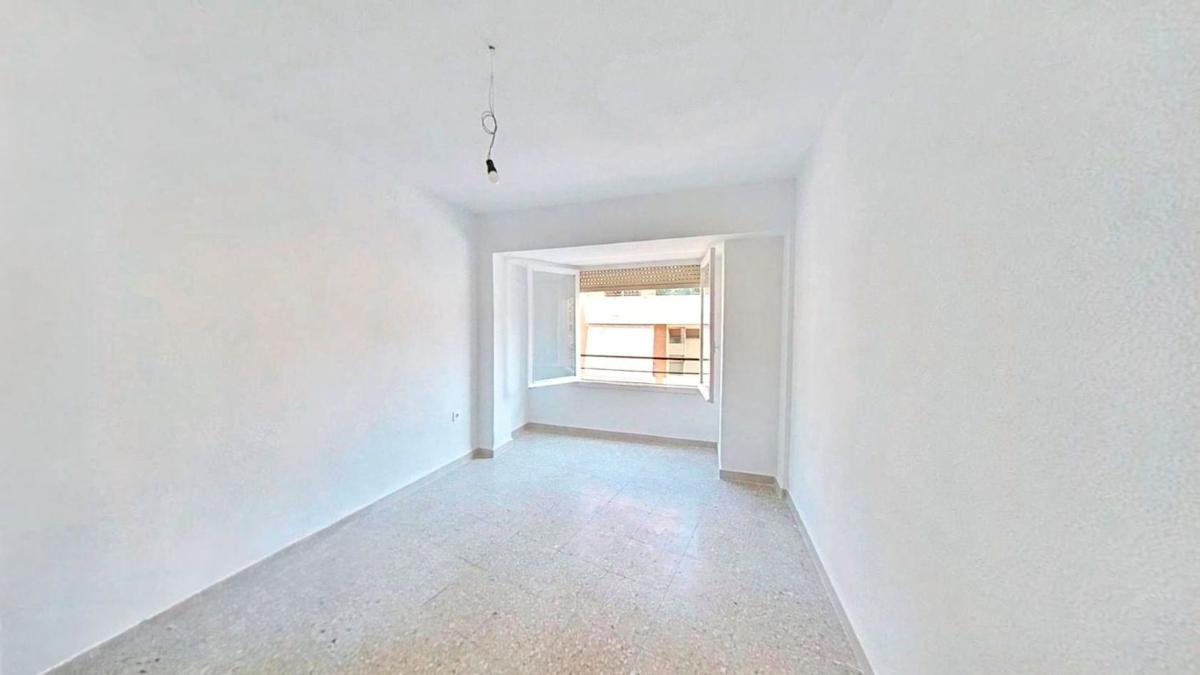 Продажа квартиры на Piso en Carolinas Bajas, Alicante / Alacant, Аликанте / Алакант
 photo 2