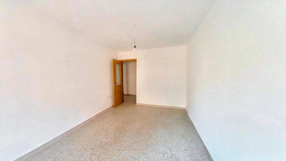 Продажа квартиры на Piso en Carolinas Bajas, Alicante / Alacant, Аликанте / Алакант
 photo 3
