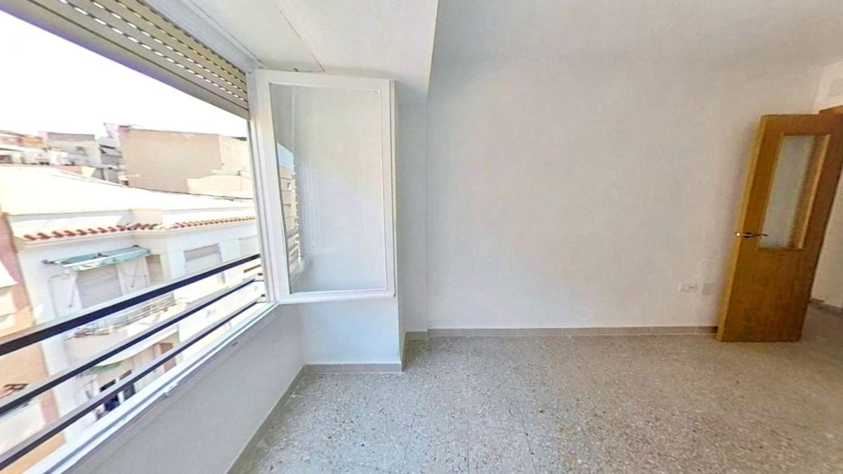 Продажа квартиры на Piso en Carolinas Bajas, Alicante / Alacant, Аликанте / Алакант
 photo 4