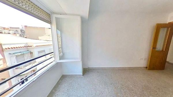 Продажа квартиры на Piso en Carolinas Bajas, Alicante / Alacant, Аликанте / Алакант
 photo 4
