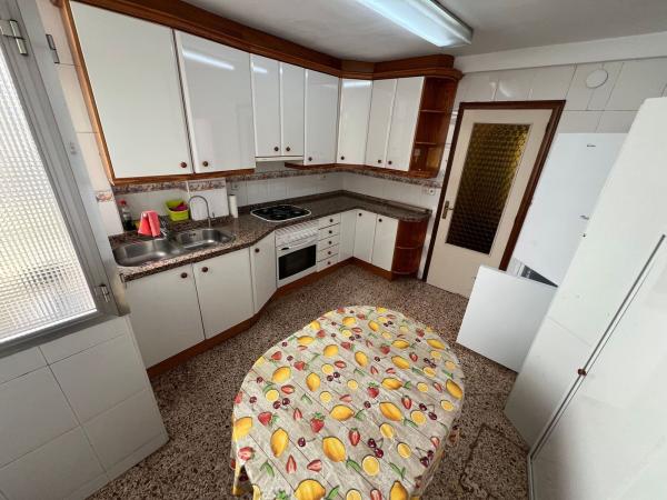 Продажа квартиры на Piso en Carolinas Bajas, Alicante / Alacant, Аликанте / Алакант
thumbnail 3