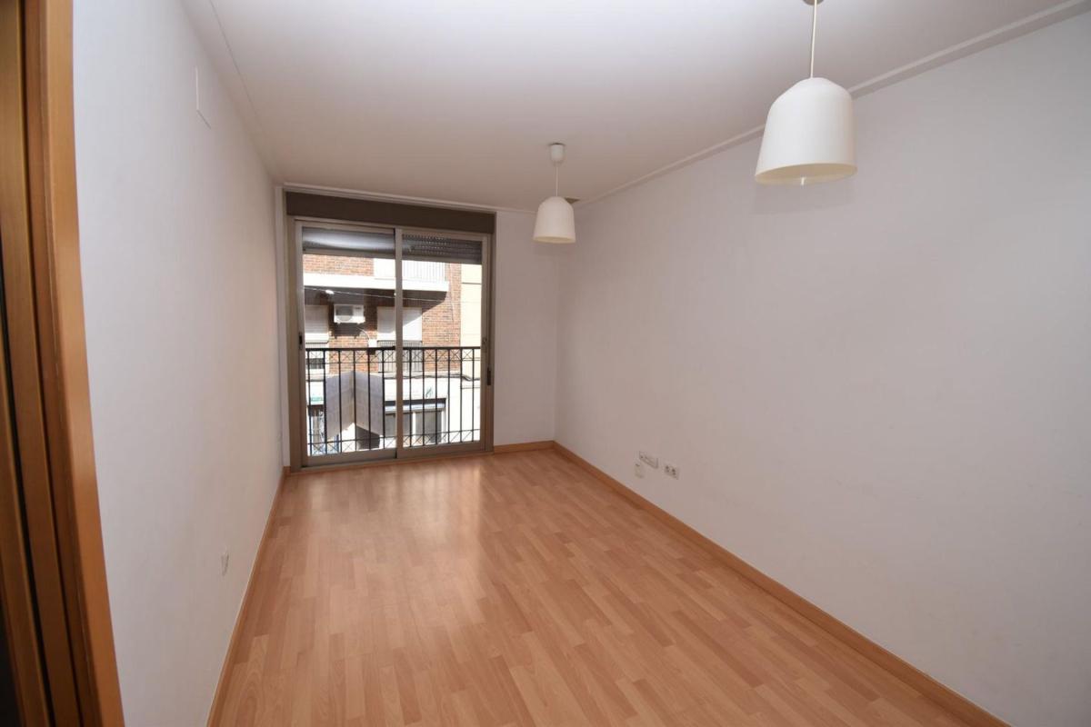 Venta de piso en Piso en Portes Encarnades-Torreta-Portalada, Elche / Elx, Elche / Elx
photo 3