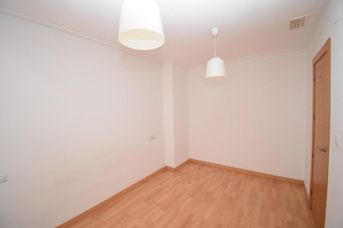 Venta de piso en Piso en Portes Encarnades-Torreta-Portalada, Elche / Elx, Elche / Elx
photo 5