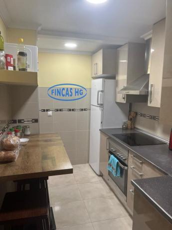 Продажа квартиры на Piso en Carolinas Altas, Alicante / Alacant, Аликанте / Алакант
thumbnail 2