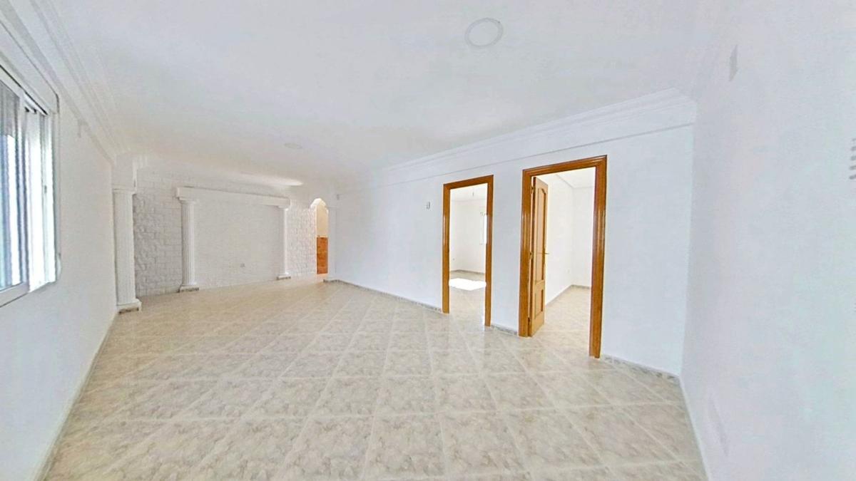 Продажа квартиры на Piso en Carolinas Altas, Alicante / Alacant, Аликанте / Алакант
photo 1