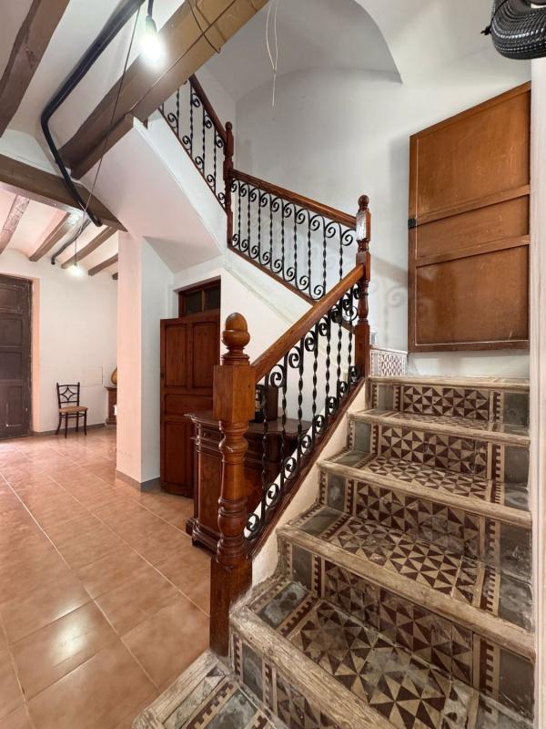 Properties for sale and rent in Spain photo 4
