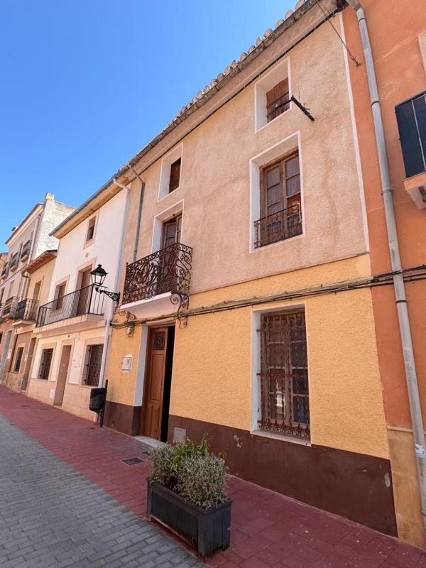 Properties for sale and rent in Spain photo 5
