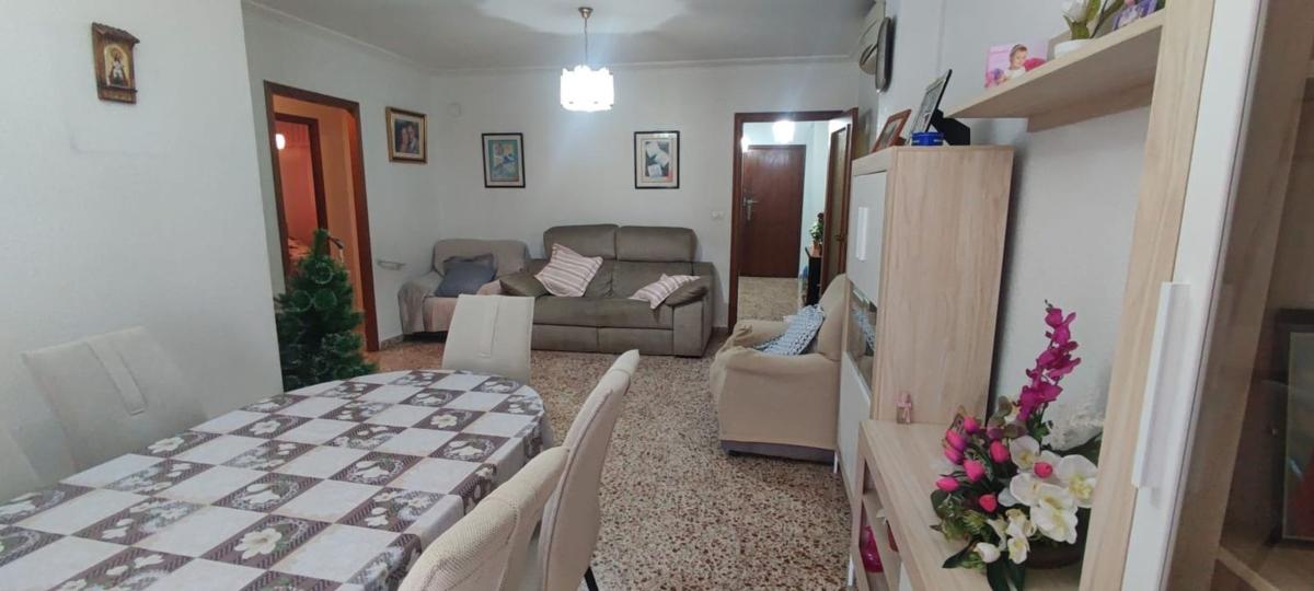 Продажа квартиры на Piso en Calle Carlos Antón Pastor, 15, San Crispín, Elche / Elx, Эльче / Эльх
photo 2