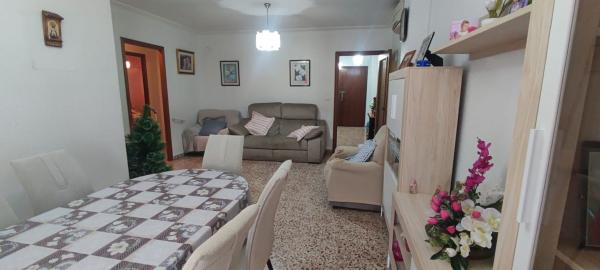 Venta de piso en Piso en Calle Carlos Antón Pastor, 15, San Crispín, Elche / Elx, Elche / Elx
 photo 2