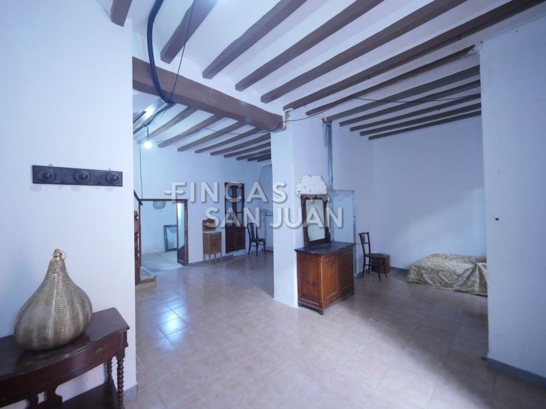 Properties for sale and rent in Spain photo 2