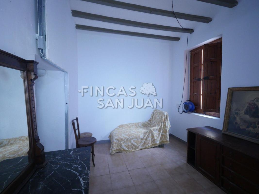Properties for sale and rent in Spain photo 3