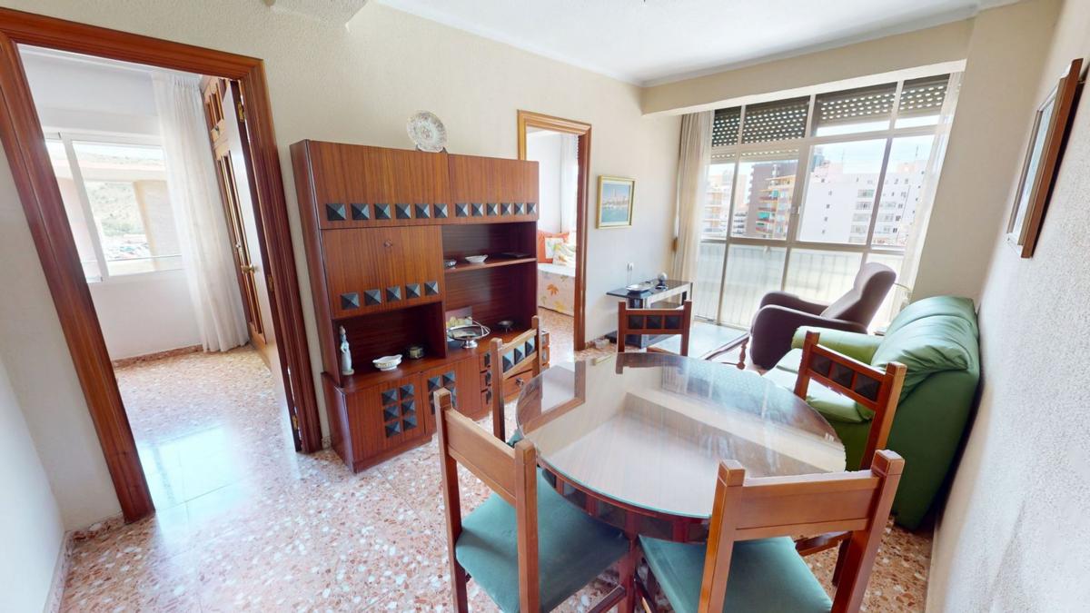 Venta de piso en Piso en Calle Indalecio Prieto, Plà del Bon Repòs-La Goteta, Alicante / Alacant, Alicante / Alacant
 photo 2