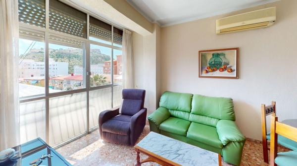 Venta de piso en Piso en Calle Indalecio Prieto, Plà del Bon Repòs-La Goteta, Alicante / Alacant, Alicante / Alacant
 photo 4
