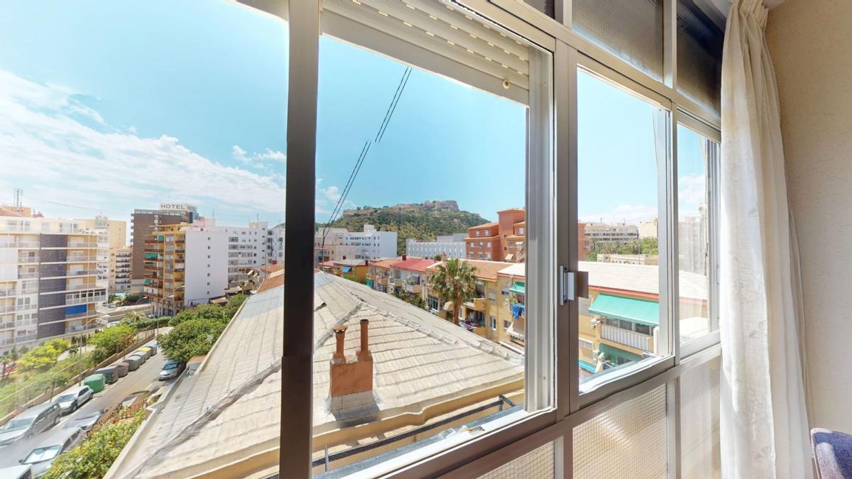 Venta de piso en Piso en Calle Indalecio Prieto, Plà del Bon Repòs-La Goteta, Alicante / Alacant, Alicante / Alacant
 photo 5