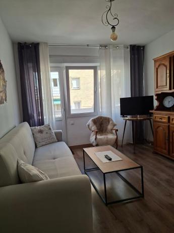 Venta de piso en Piso en Calle Río Amadorio, Plà del Bon Repòs-La Goteta, Alicante / Alacant, Alicante / Alacant
 photo 1