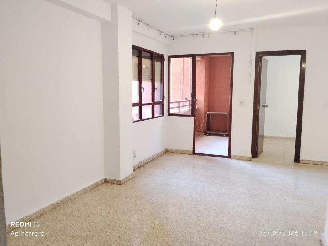 Sale of apartment in Piso en Carolinas Altas, Alicante / Alacant, Alicante
photo 4