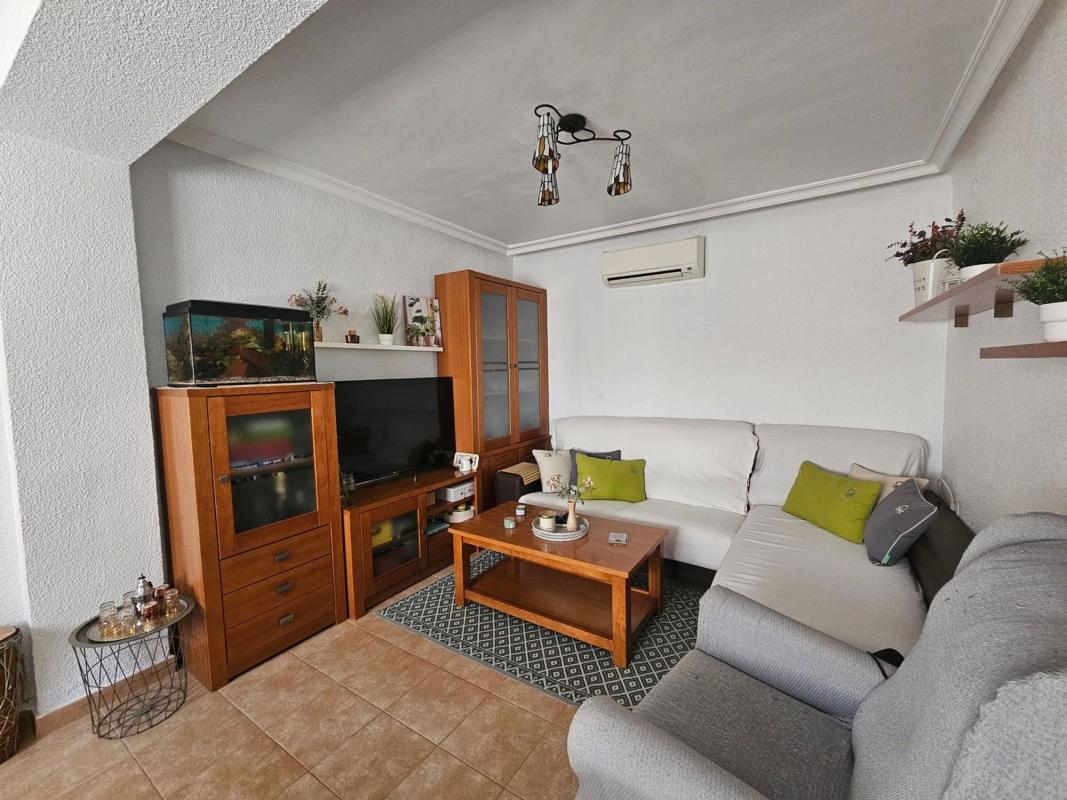Propiedades en venta y alquiler en España photo 2