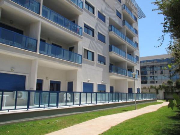 Venta de piso en Piso en Glorieta del Reino Unido, 6, El Palmeral-Urbanova-Tabarca, Alicante / Alacant, Alicante / Alacant
photo 1