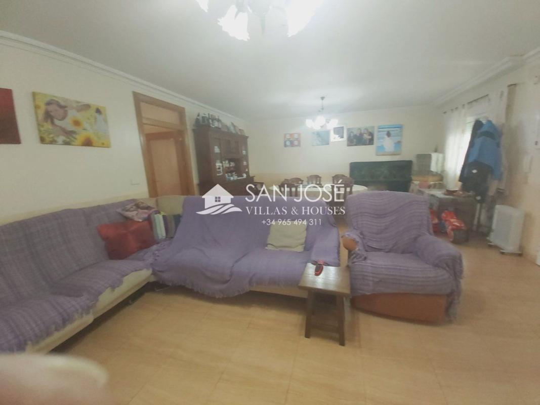 Properties for sale and rent in Spain photo 2