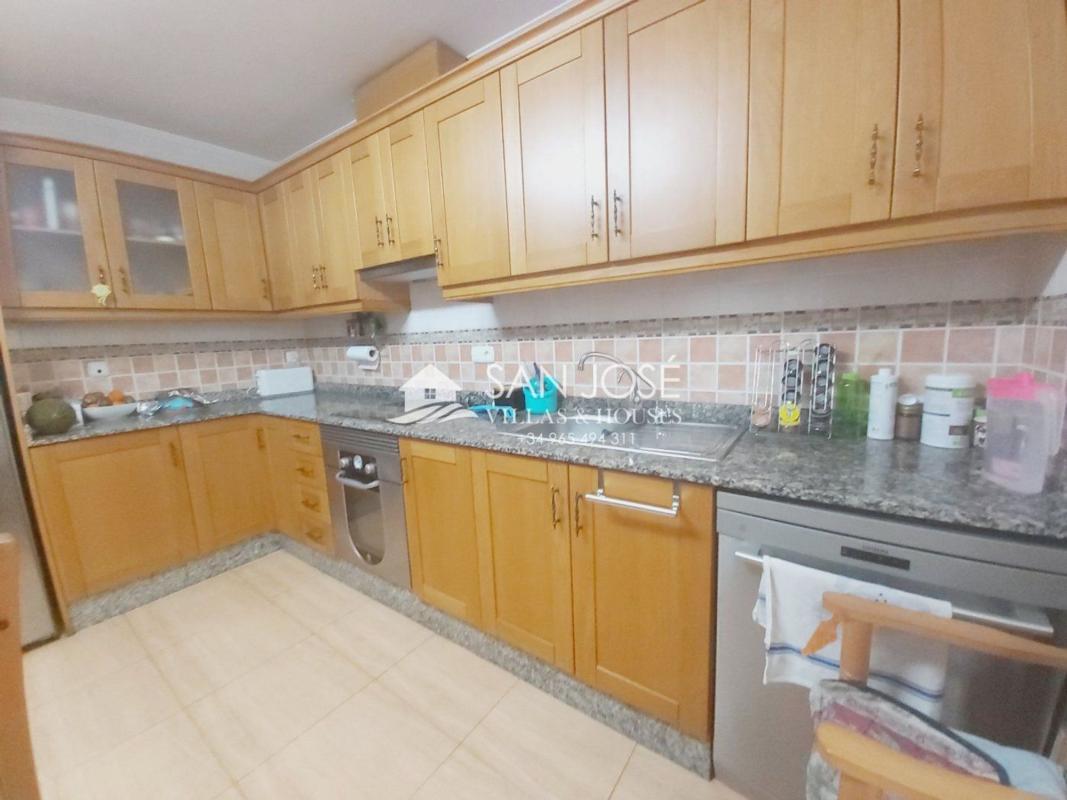 Properties for sale and rent in Spain photo 3