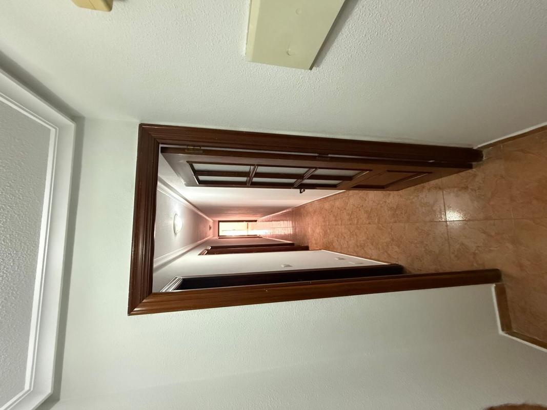 Venta de piso en Piso en Calle Radio Murcia, 16, Las Piscinas Naturales, Torrevieja, Torrevieja
photo 3