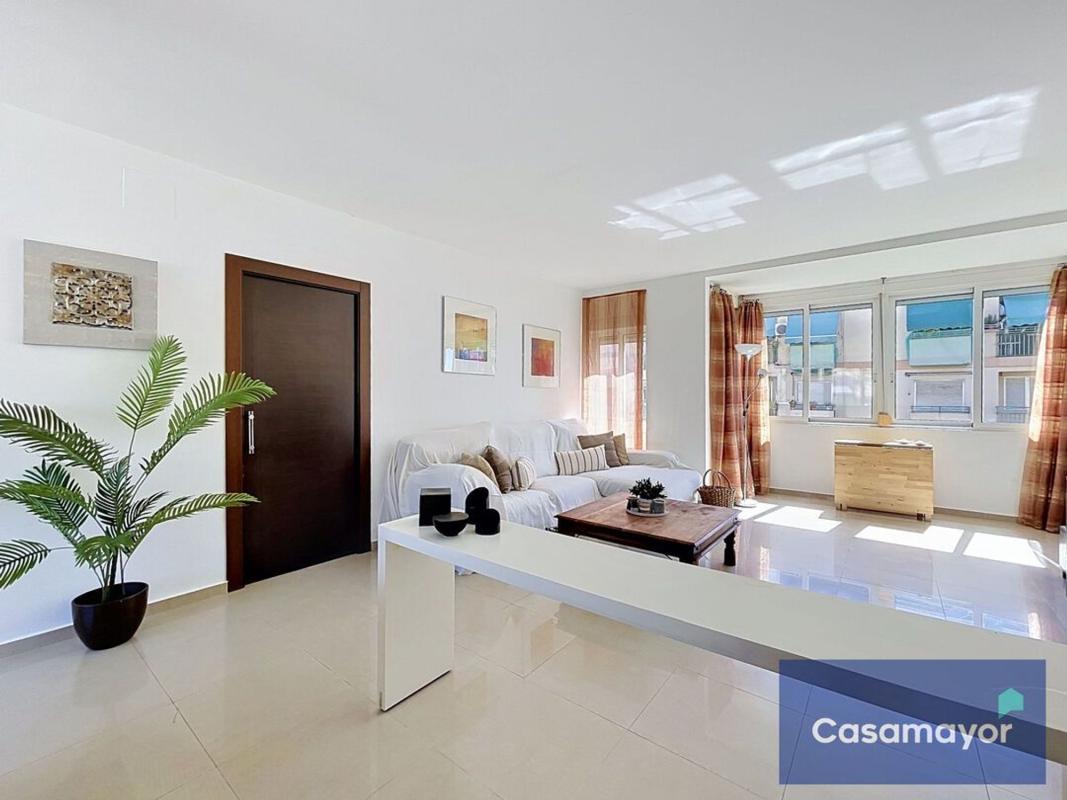 Venta de piso en Piso en Calle del Metge Francisco Boix, 48, Villafranqueza, Alicante / Alacant, Alicante / Alacant
photo 1
