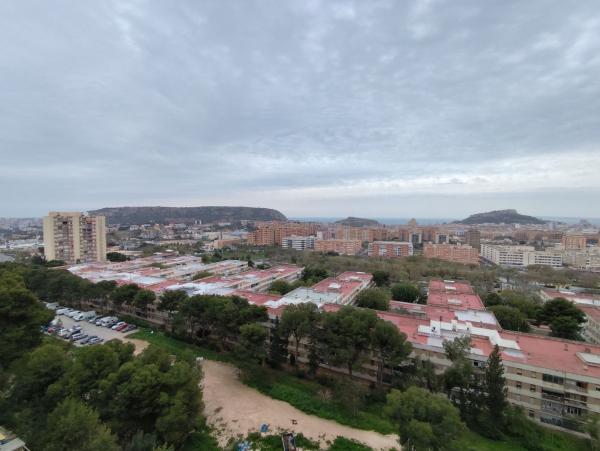 Sprzedaż mieszkania w Piso en Colegio Juan XXIII-Miradores, Ciudad Elegida, Alicante / Alacant, Alicante / Alacant
 photo 4
