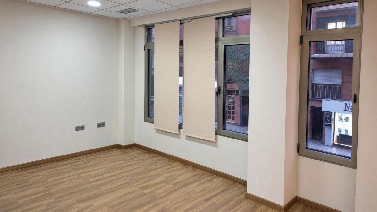 Venta de piso en Piso en Calle Vicente Blasco Ibáñez, Pont Nou-Corazón de Jesús, Elche / Elx, Elche / Elx
 photo 3