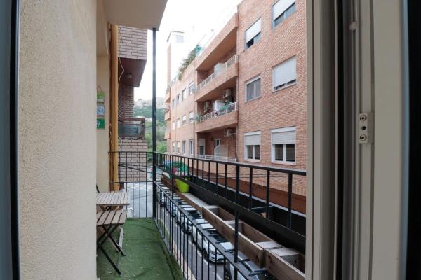 Sprzedaż mieszkania w Piso en Calle de Martínez de Velasco, Carolinas Bajas, Alicante / Alacant, Alicante / Alacant
thumbnail 2