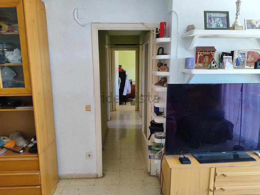 Sale of apartment in Piso en Calle Cronista Vicente Martínez, Juan XXIII, Alicante / Alacant, Alicante
photo 3