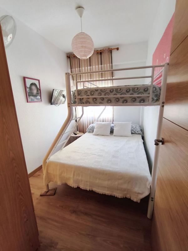 Venta de piso en Piso en Calle Fiscal Miguel Gutiérrez Carbonell, 24, Plà del Bon Repòs-La Goteta, Alicante / Alacant, Alicante / Alacant
 photo 5